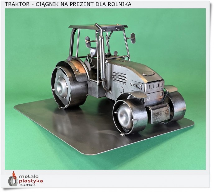 Wyjątkowy Prezent dla Rolnika: Metalowy Ciągnik z Personalizacją - Przybornik na Biurko